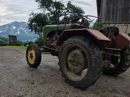 Bild 5:Steyr Traktor
