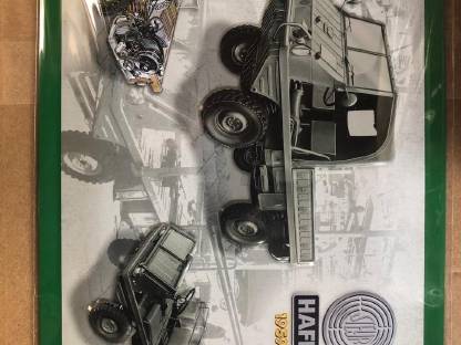 Bild 4:4 Blechschilder von Puch, 30 x 20 cm