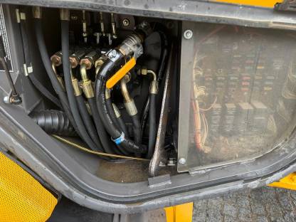 Bild 7:Radlader Volvo L 25 B