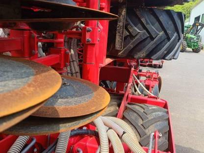 Bild 4:Pöttinger Terrasem V6000DZ Profiline, Fertilizer, Drill, 2022