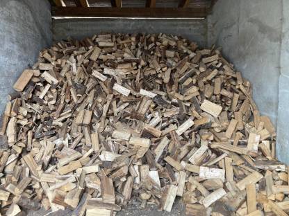 Bild 3:Trockenes Brennholz Fichte 33 cm