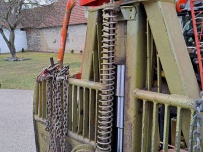 Bild 2:Holzknecht Getriebeseilwinde HS 380