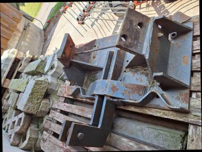 Schneepflug Anbauplatte Fendt 415 Profi