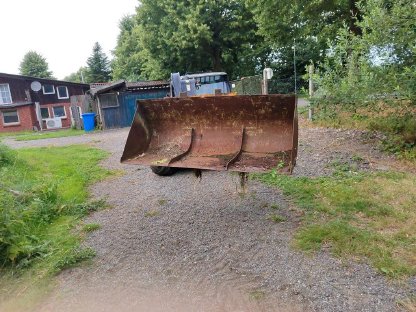 Bild 6:ISEKI TD 4451 Allrad, Kabinenheizung inkl. Zubehör