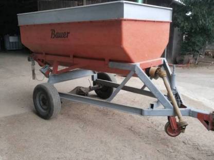 Bild 2:Lesewagen Bauer