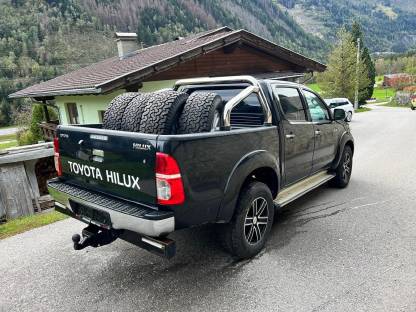 Suche dringend einen Toyota Hilux
