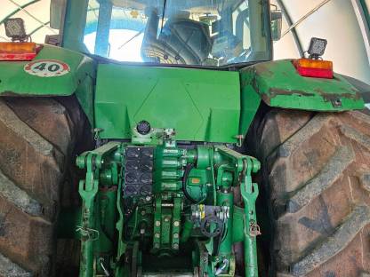 Bild 6:John Deere 8200