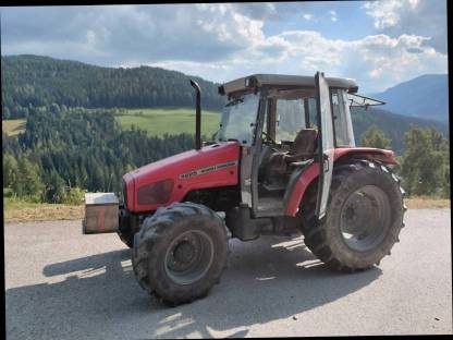Bild 6:Massey Ferguson 4225