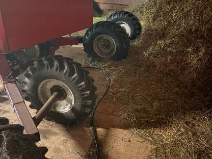 Bild 5:Heukran/Mistkran