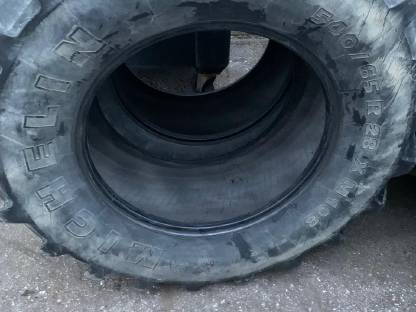 Bild 2:Traktorreifen Michelin 540/65R28