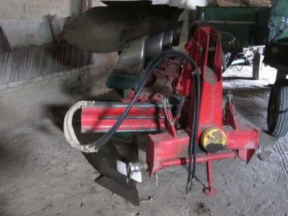 Bild 2:Verkaufe Vogel & Noot 4-Scharr-Wendepflug