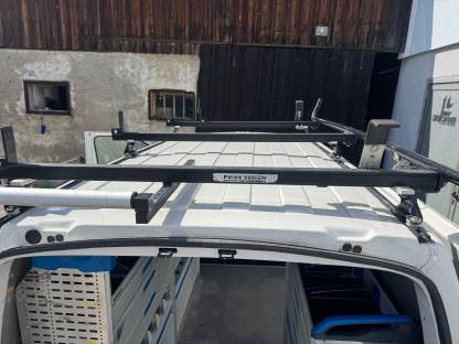 Bild 2:Dachträger VW T6