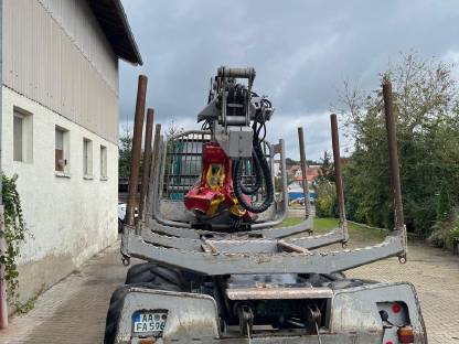 Bild 6:Pfanzelt Forst- und Trageschlepper Felix 212-6WDV mit Woody
