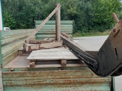 Bild 3:Hochförderer für Entmistung Alfa-Laval