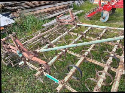 Bild 2:Kultivator Feldherr