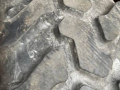 Bild 2:4x neu Mitas Reifen 405/70 R24 Traktor Radlader Pflege Kommunal