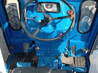 Bild 4:Traktor Ford 3600 Allrad