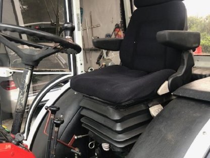 Bild 5:Traktor Steyr 8075as