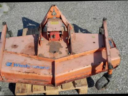 Bild 6:Mähwerk und Absaugung Wiedemann