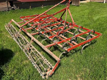 Bild 3:Knoche 3 m Egge