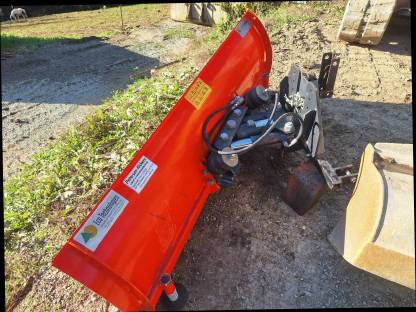 Bild 3:Schneepflug 2 m