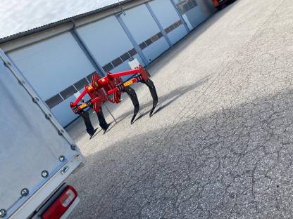 Vermiete Tiefenlockerer Paralockerer BRIX Terminator