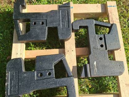 RENAULT Traktor Frontgewicht