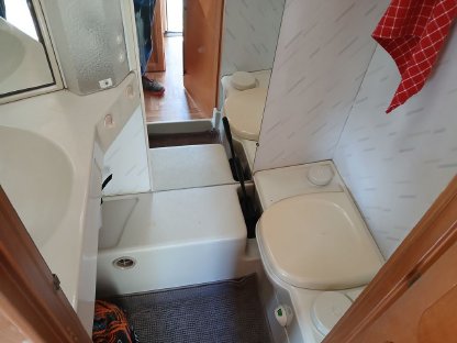 Bild 3:Verkaufe Wohnwagen Knaus Azur Bj. 1990