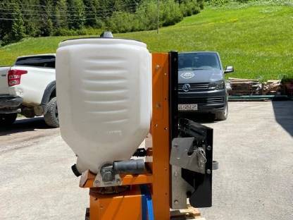 Bild 3:Lehner Streugerät Polaro 110