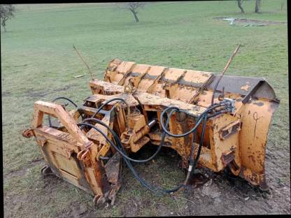 Bild 3:Schneepflug Kahlbacher