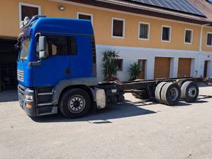 Bild 4:MAN LKW TGA 26.390