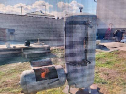 Bild 2:Smoker BBQ Selch Räucherschrank