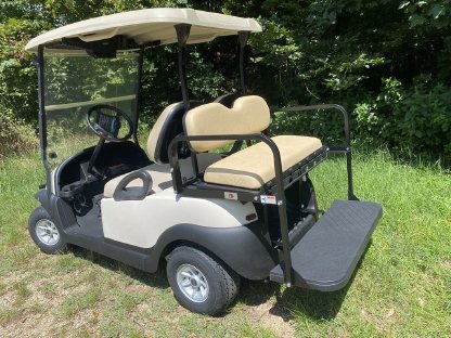 Bild 2:Golfcar Marke Clubcar