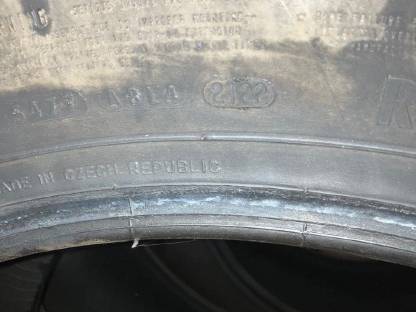 Bild 5:Reifen 540/65 R 38, 440/65 R 28