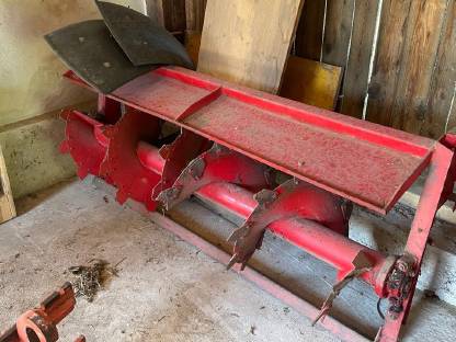 Bild 4:Mengele Miststreuer Doppel-Trumpf