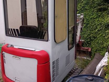 Bild 4:Takeuchi TB 015