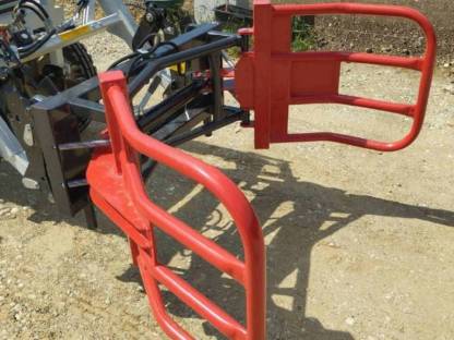 Bild 2:Aktion Rundballenzange Frontlader Ballenzange Weidemann