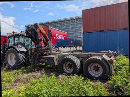 Bild 2:Hakenliftanhänger Metsjö MetaFlex 16