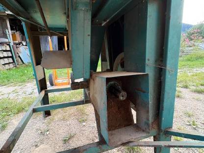 Bild 5:Zapfwellen-Kreissäge / Holzkreissäge