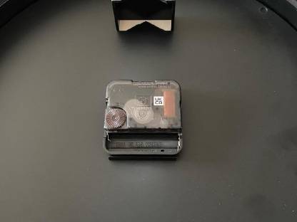 Bild 2:Wanduhr John Deere Traktor 31 cm