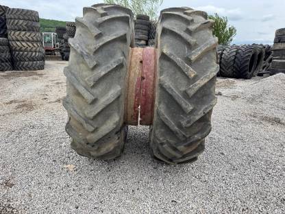 Bild 3:Zwillingräder 18.4R34 Continental Reifen Schnellverschluss