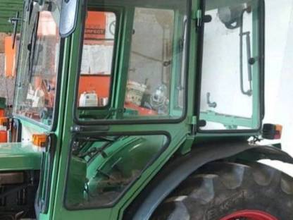Suche Fendt Farmer V Serie Typ 200-203 Kabine