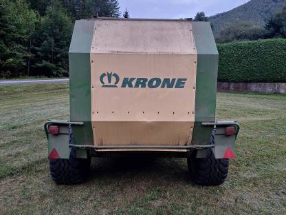 Bild 2:Rundballenpresse Krone Vario Pack 1500 MC
