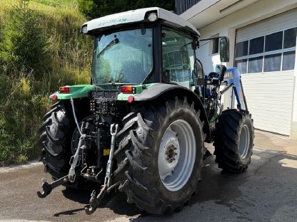 Bild 6:Deutz TTV stufenlos AGROFARM 430 mit Frontlader 3.519 Bstd.