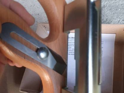 Bild 4:Ulmia Furnierschneider neu