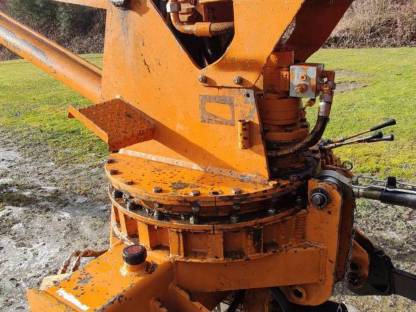 Bild 5:Heckbagger Hydrac