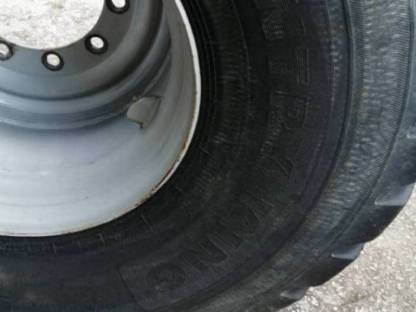 Bild 6:650/65R26.5 Nokian Komplettrad Güllefass Mulde