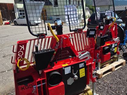 Bild 2:Königswieser Funk-Forstseilwinde mit Seilausstoß 5,5 t