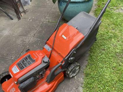 Husqvarna LC347VE