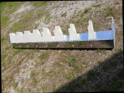 Bild 2:Melkstand für 8 Ziegen